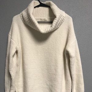 White warm cowl neck sweater